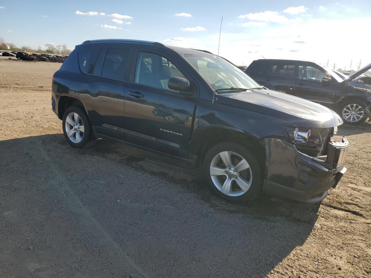 2014 Jeep Compass Sport - Фото 4