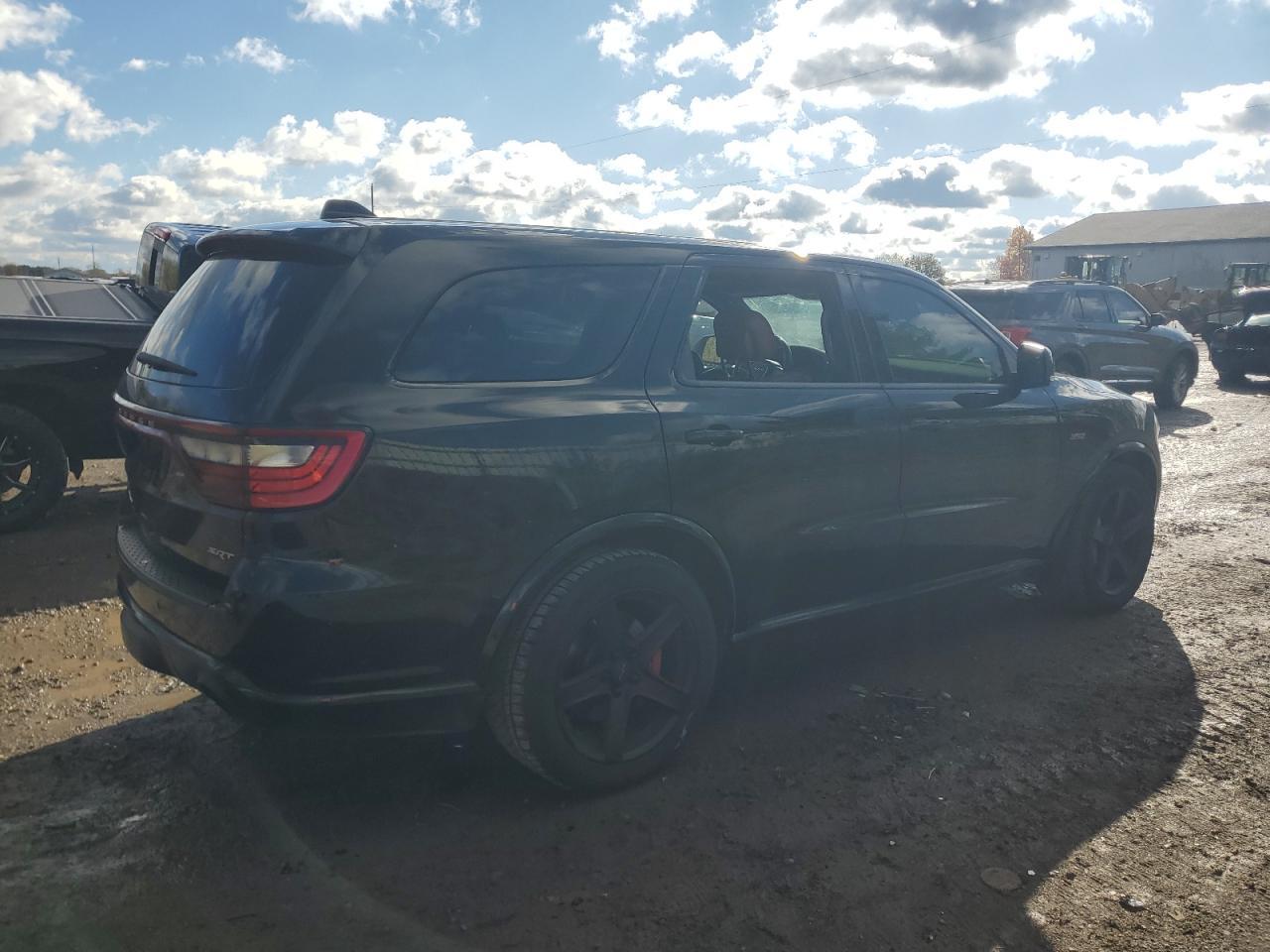 2018 Dodge Durango Srt - Image 3