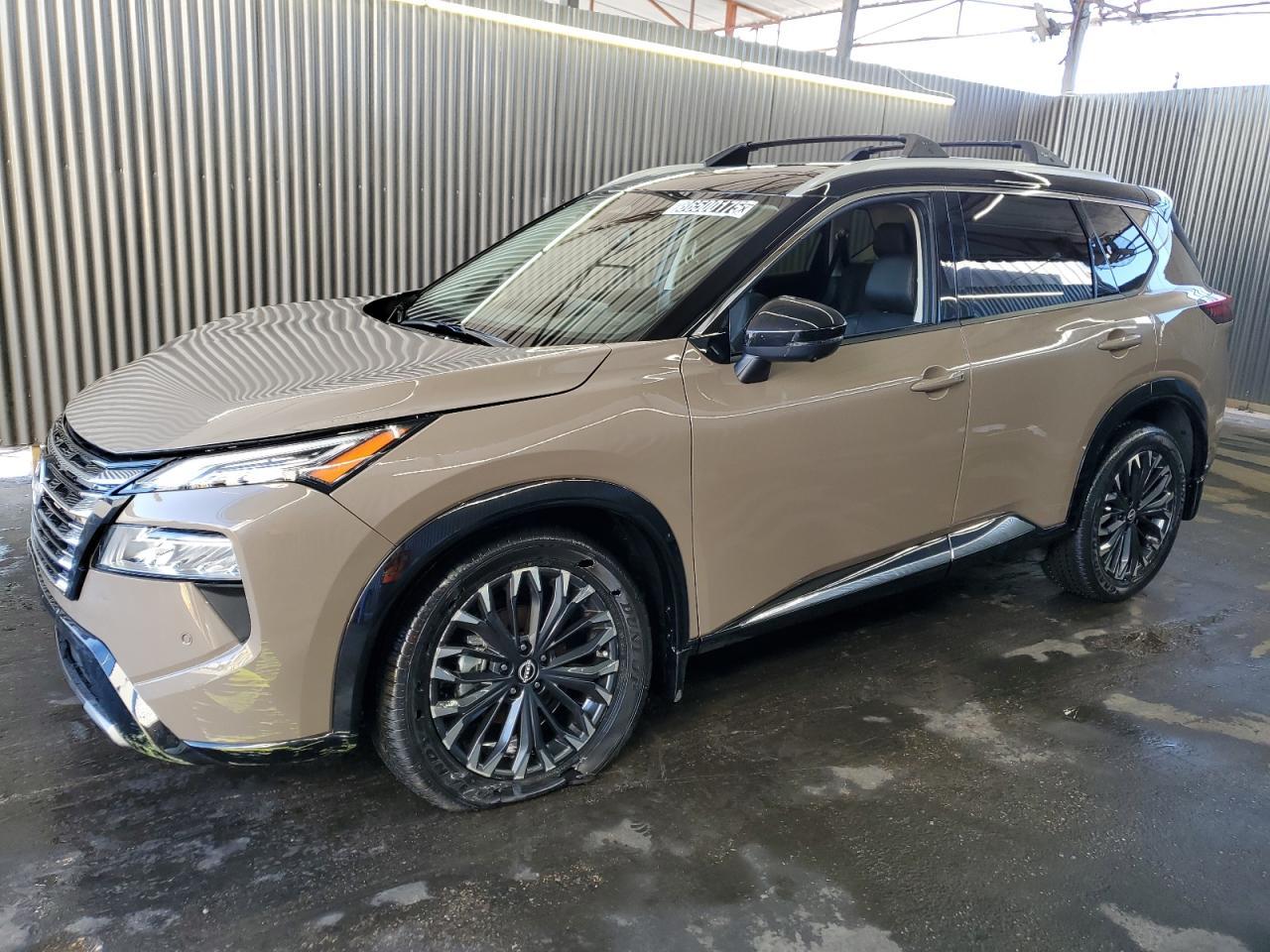 2025 Nissan Rogue Platinum