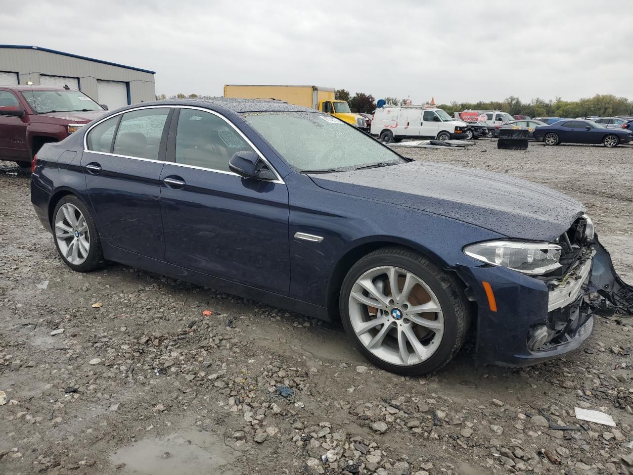 2016 BMW 535 Xi - Image 4