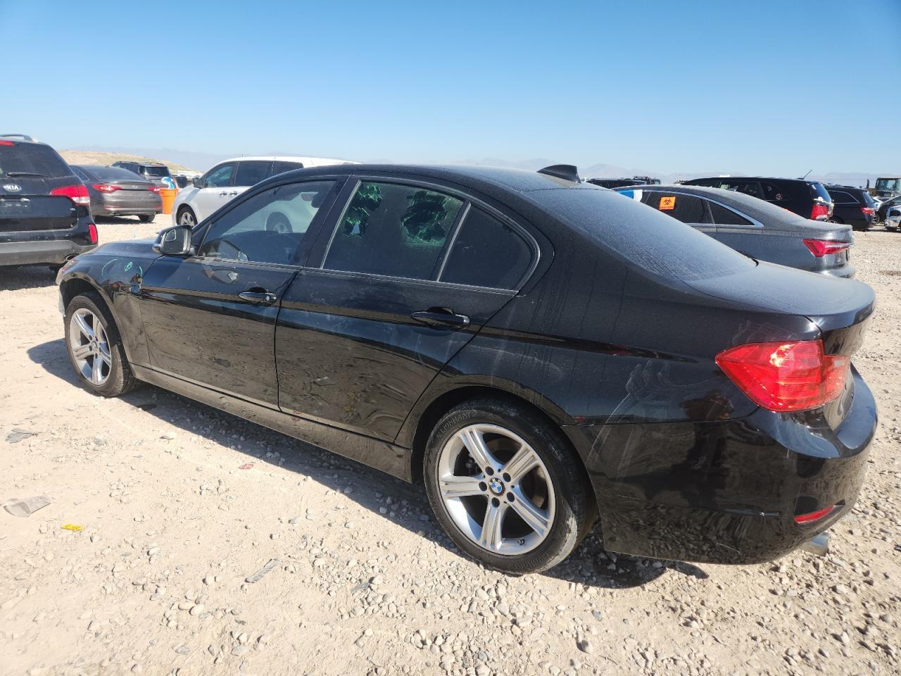 2014 BMW 320 I xDrive - Фото 2