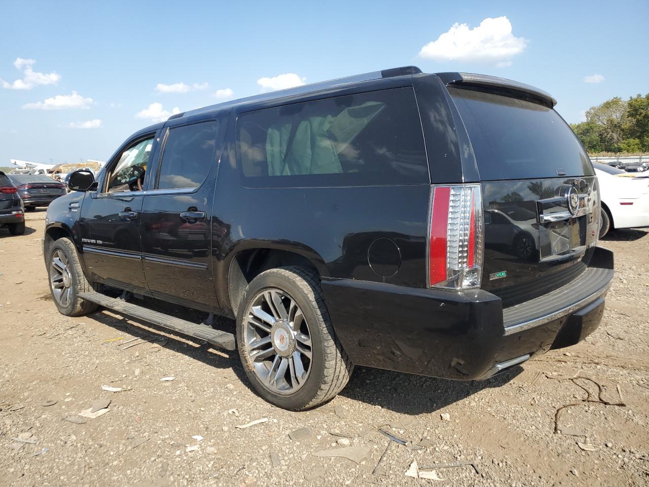 2012 Cadillac Escalade Esv Premium - Image 2