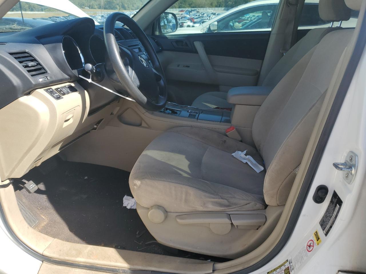 2012 Toyota Highlander Base - Image 7