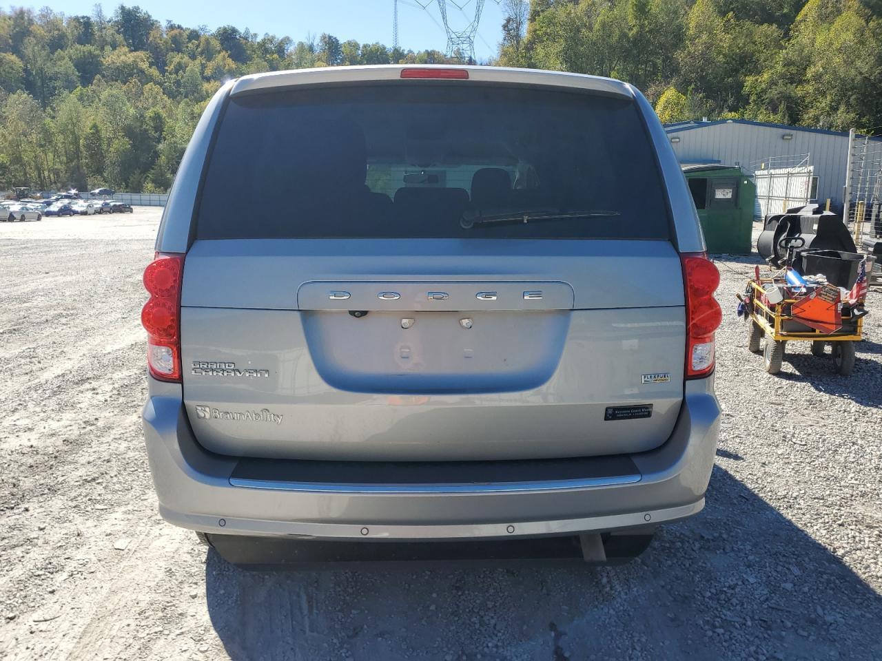 2018 Dodge Grand Caravan Se - Image 6