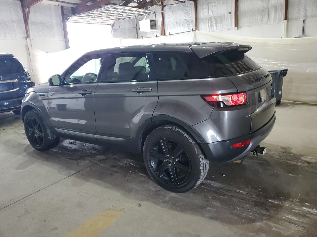 2015 Land Rover Range Rover Evoque Pure Plus - Фото 2