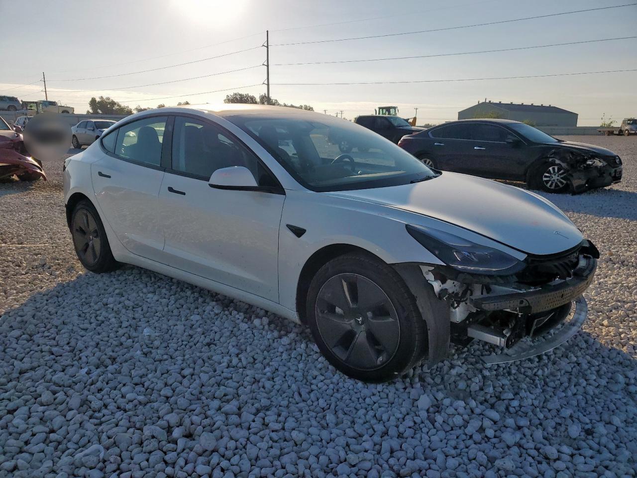 2022 Tesla Model 3 - Image 4