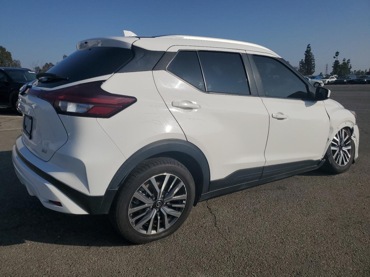 2021 Nissan Kicks Sv - Фото 3