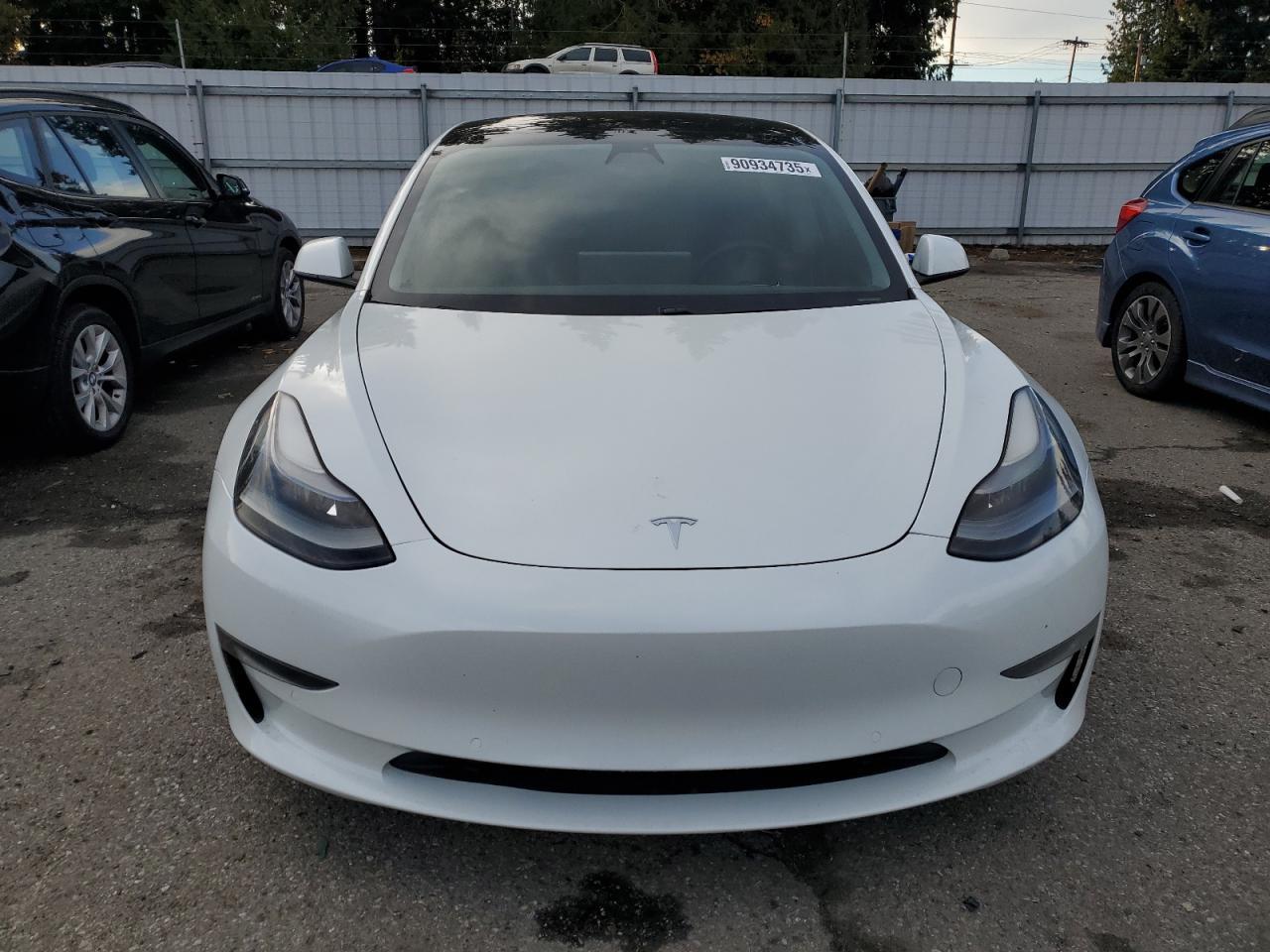 2021 Tesla Model 3 - Фото 5