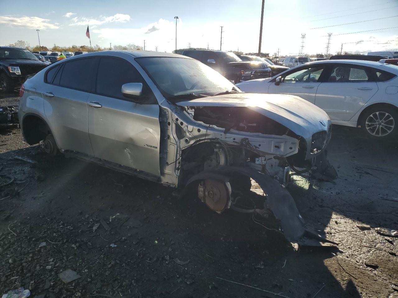 2011 BMW X6 xDrive35I - Фото 4