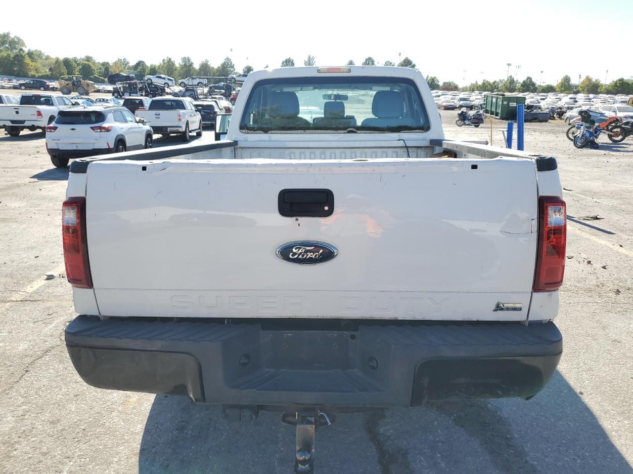 2011 Ford F250 Super Duty - Image 6