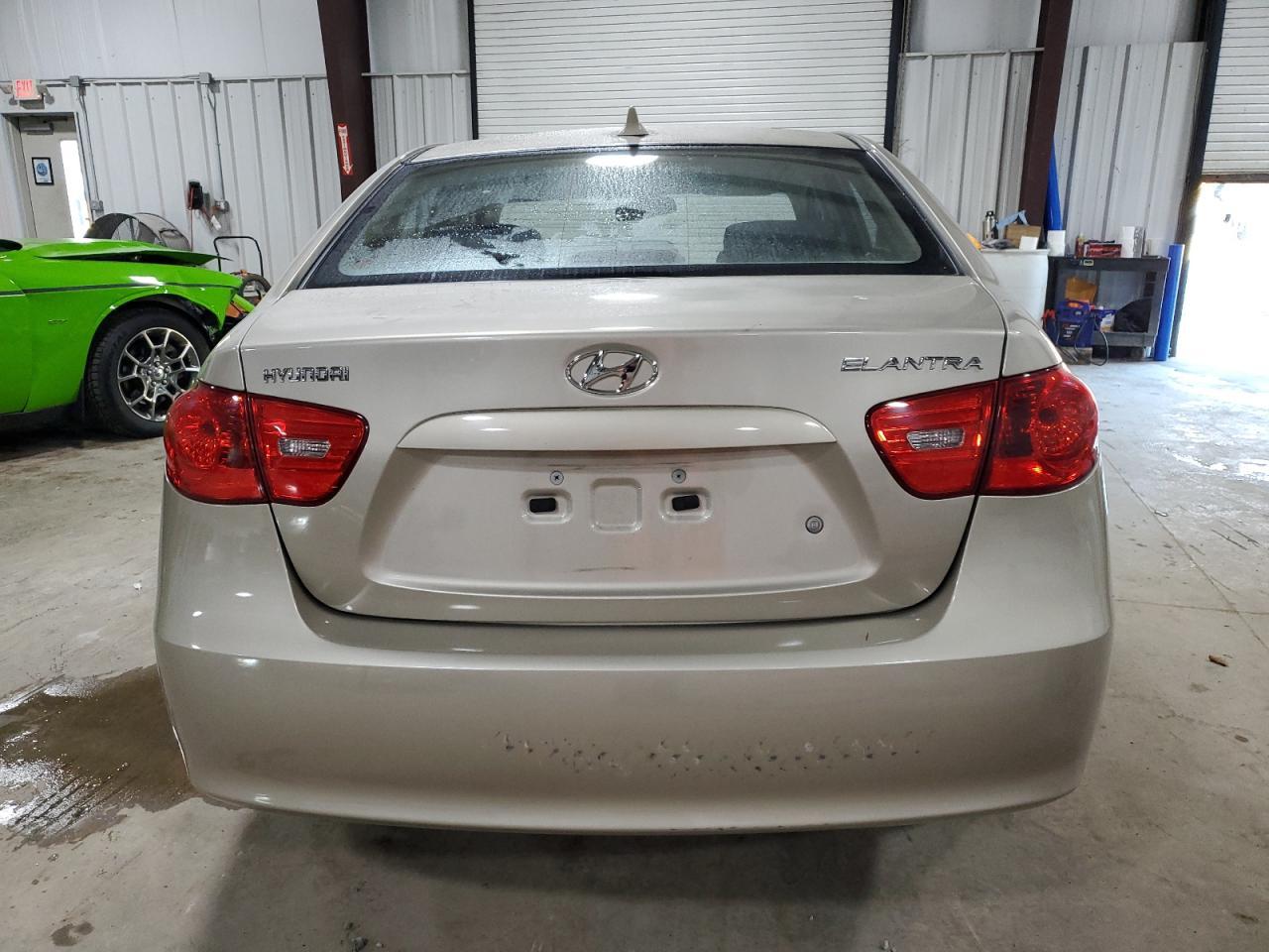 2009 Hyundai Elantra - Фото 6