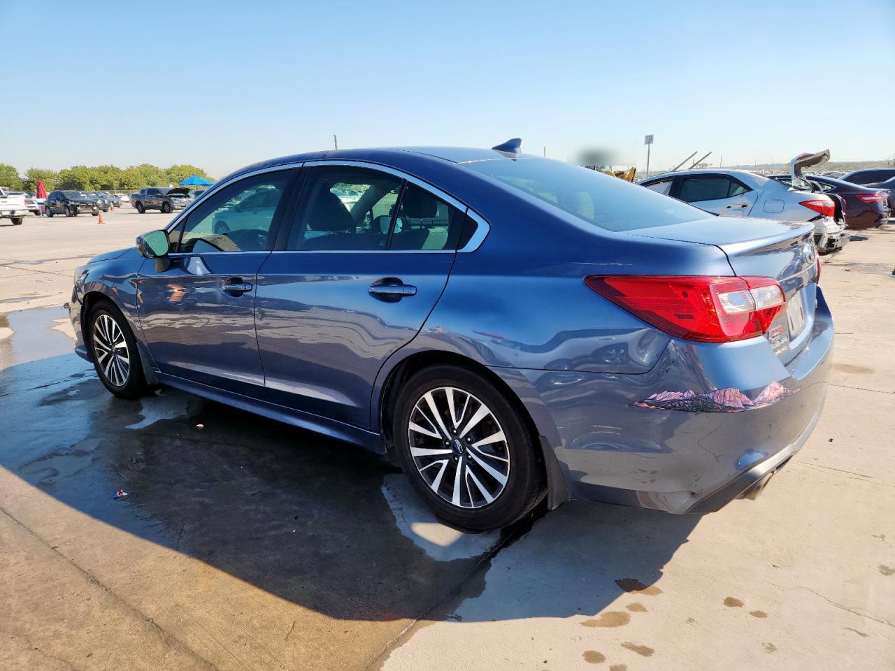 2018 Subaru Legacy 2.5I Premium - Фото 2