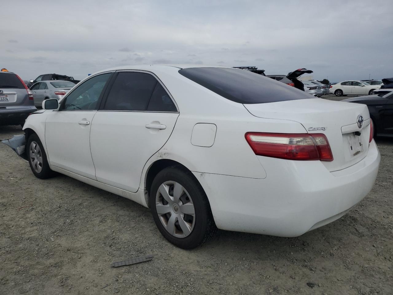 2007 Toyota Camry Ce - Фото 2