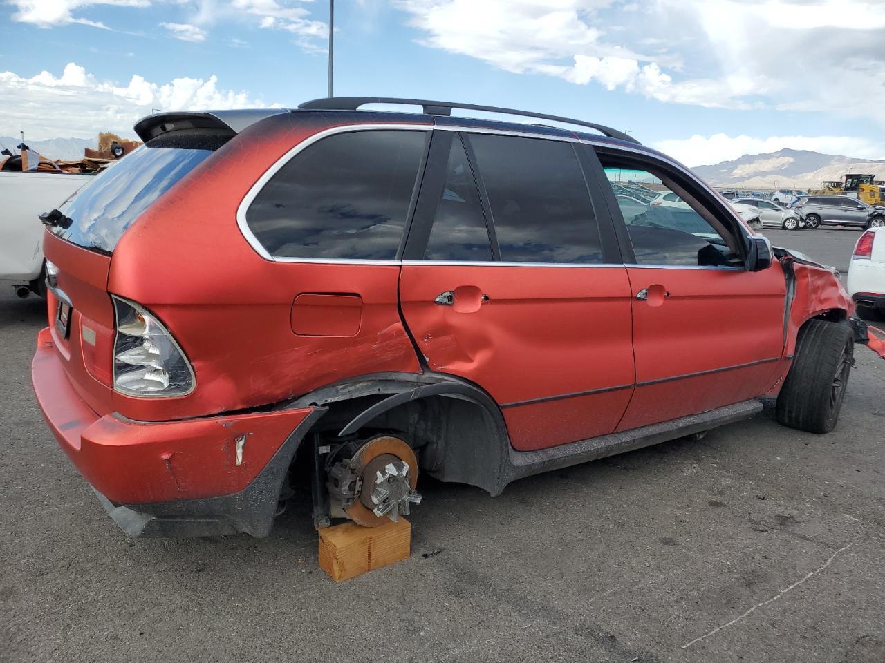 2004 BMW X5 4.4I - Фото 3