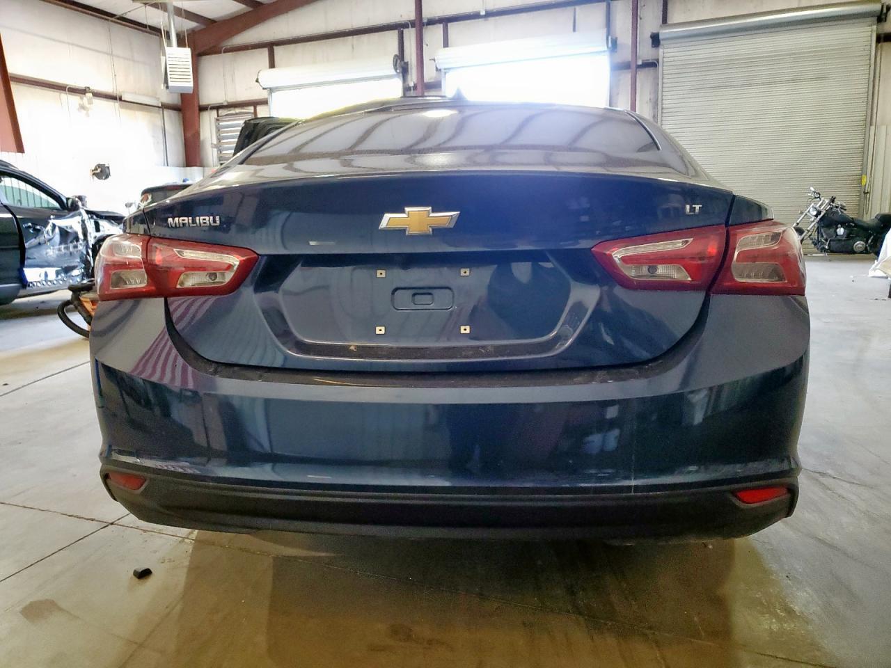 2021 Chevrolet Malibu Lt - Image 6