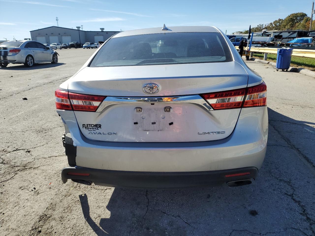 2013 Toyota Avalon Base - Фото 6