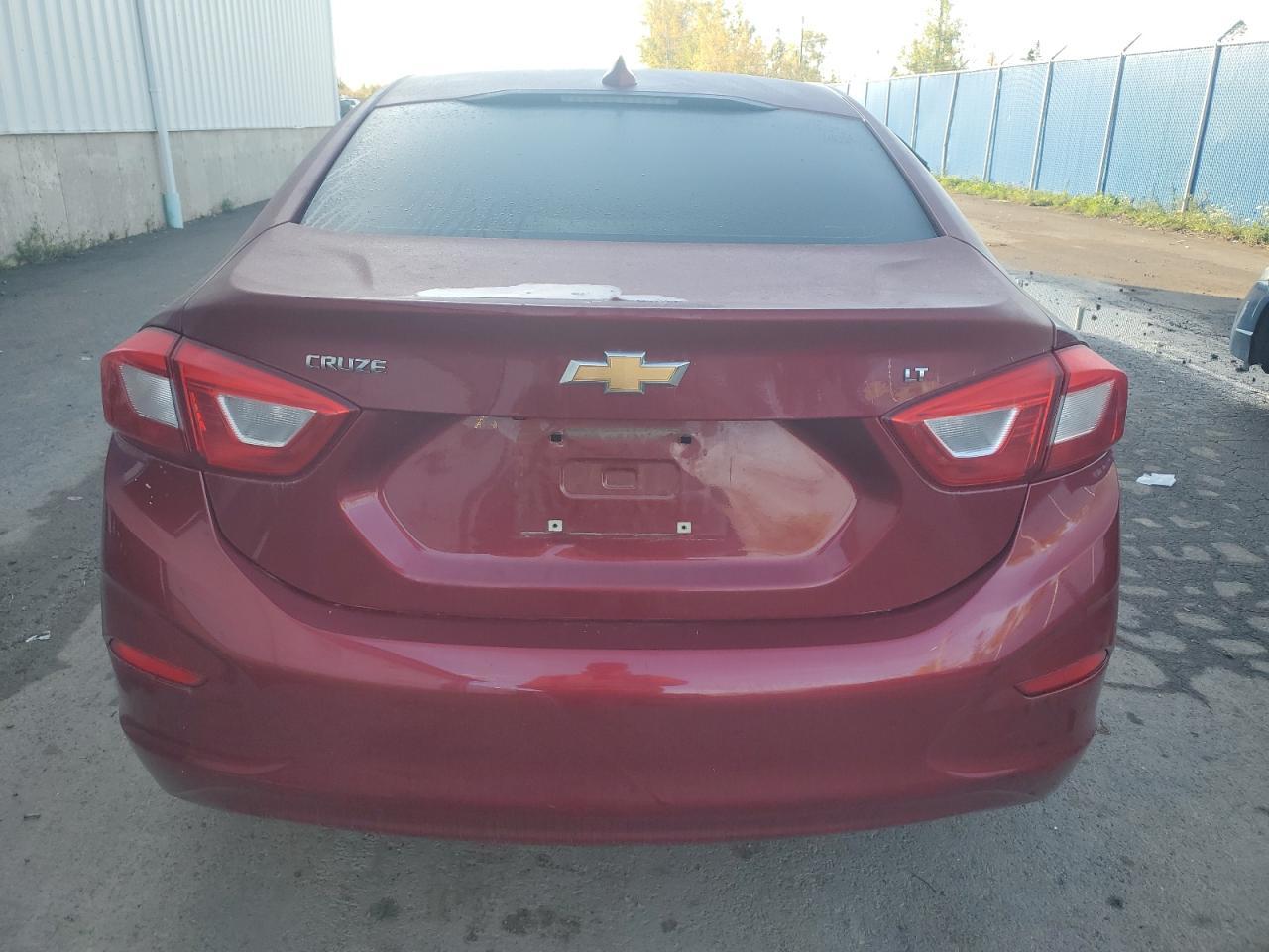 2018 Chevrolet Cruze Lt - Image 6