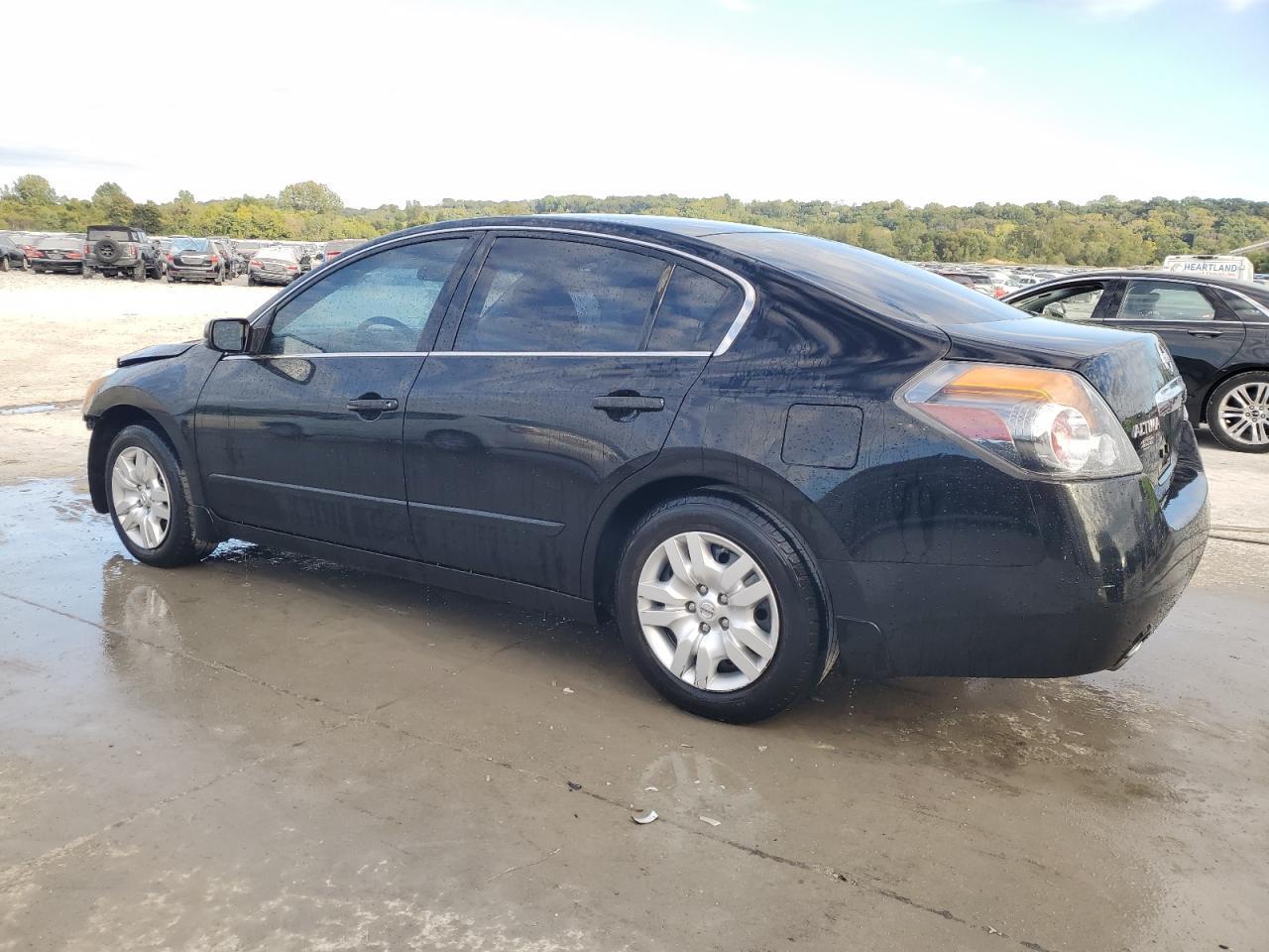 2012 Nissan Altima Base - Фото 2