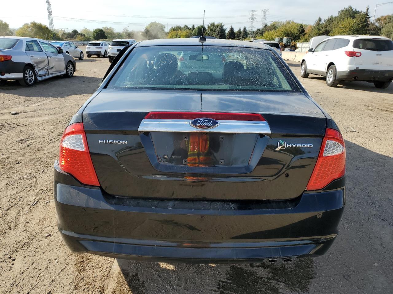 2010 Ford Fusion Hybrid - Image 6