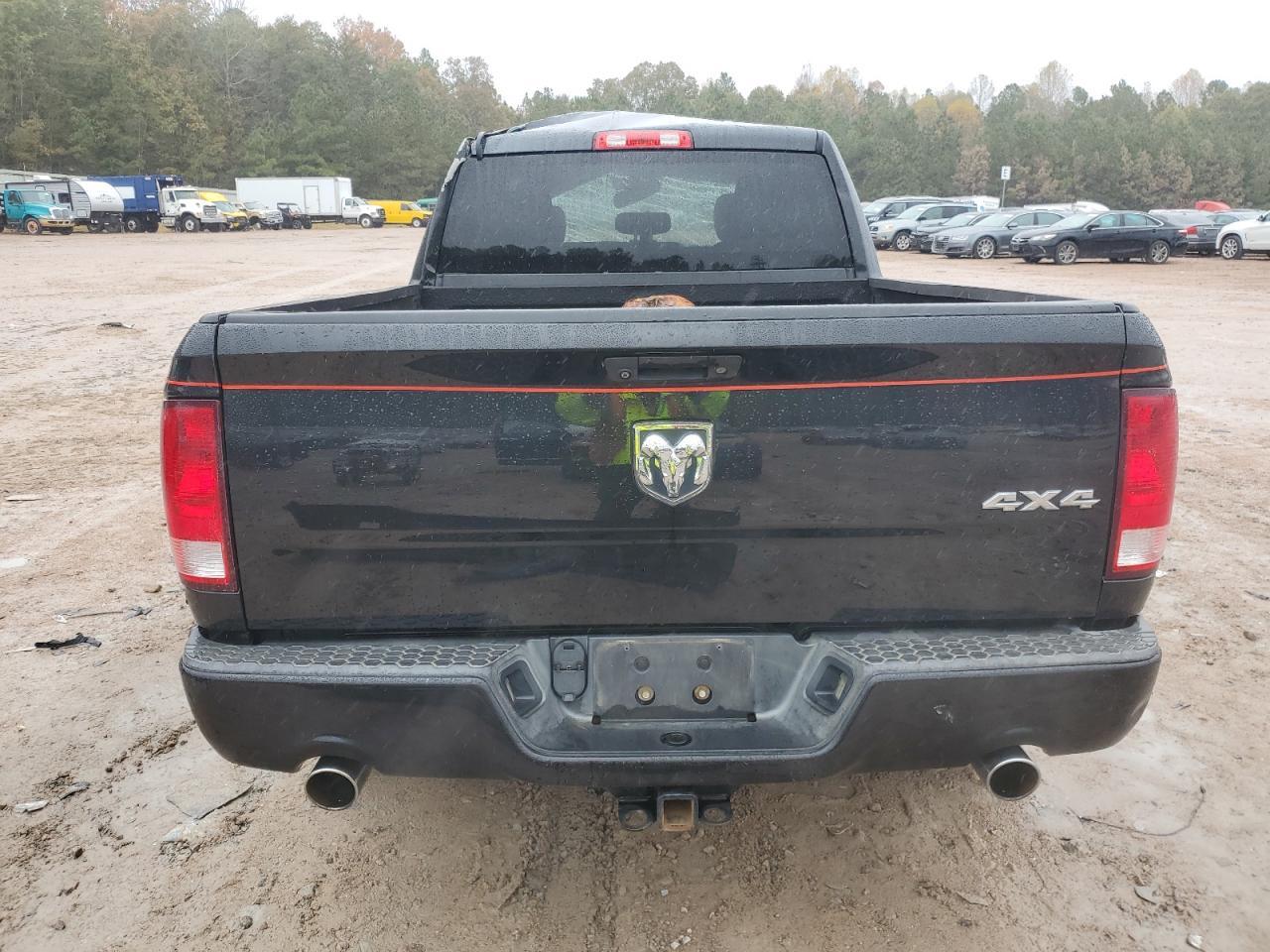 2015 Ram 1500 St - Image 6