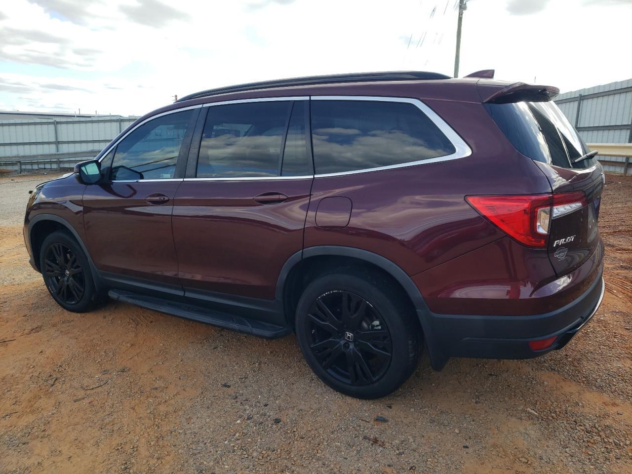 2022 Honda Pilot Se - Image 2