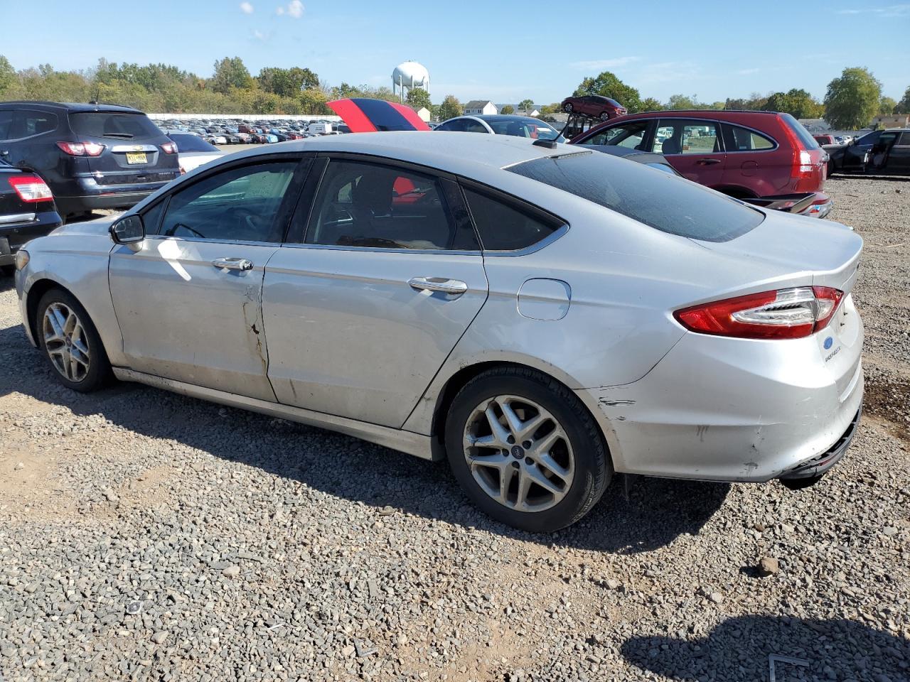 2014 Ford Fusion Se - Image 2