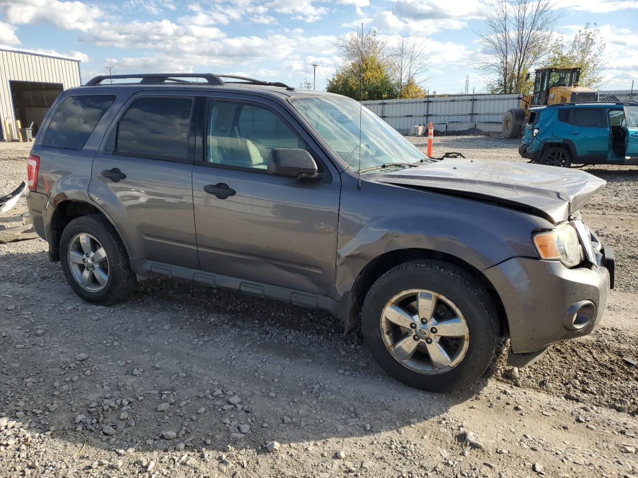 2012 Ford Escape Xlt - Image 4