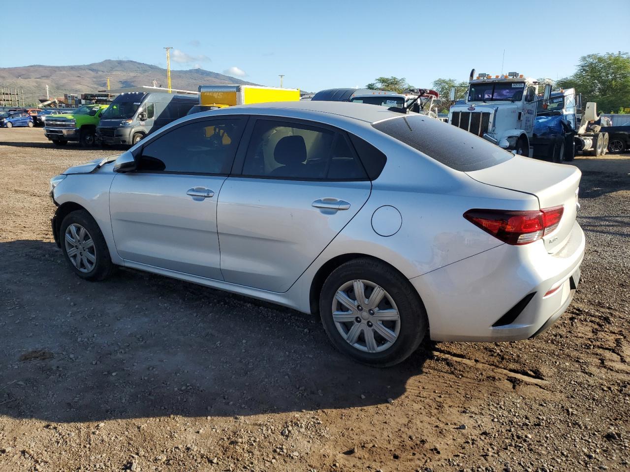 2022 Kia Rio Lx - Image 2