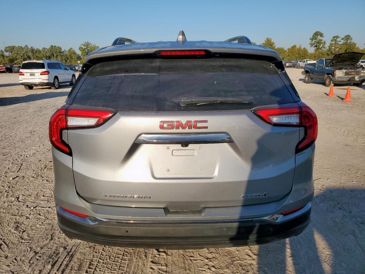 2024 GMC Terrain At4 - Фото 6