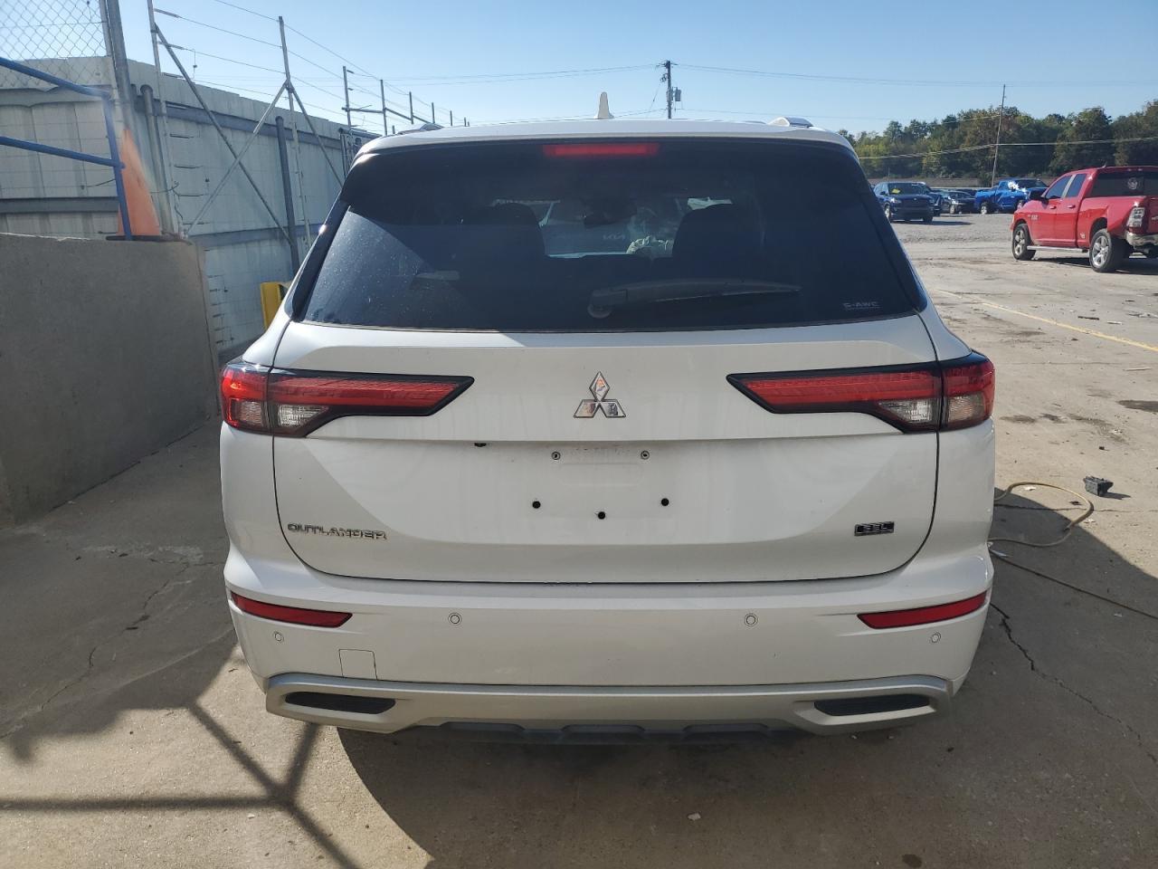 2022 Mitsubishi Outlander Sel - Фото 6