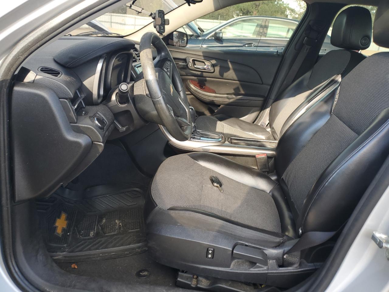 2013 Chevrolet Malibu 1Lt - Image 7