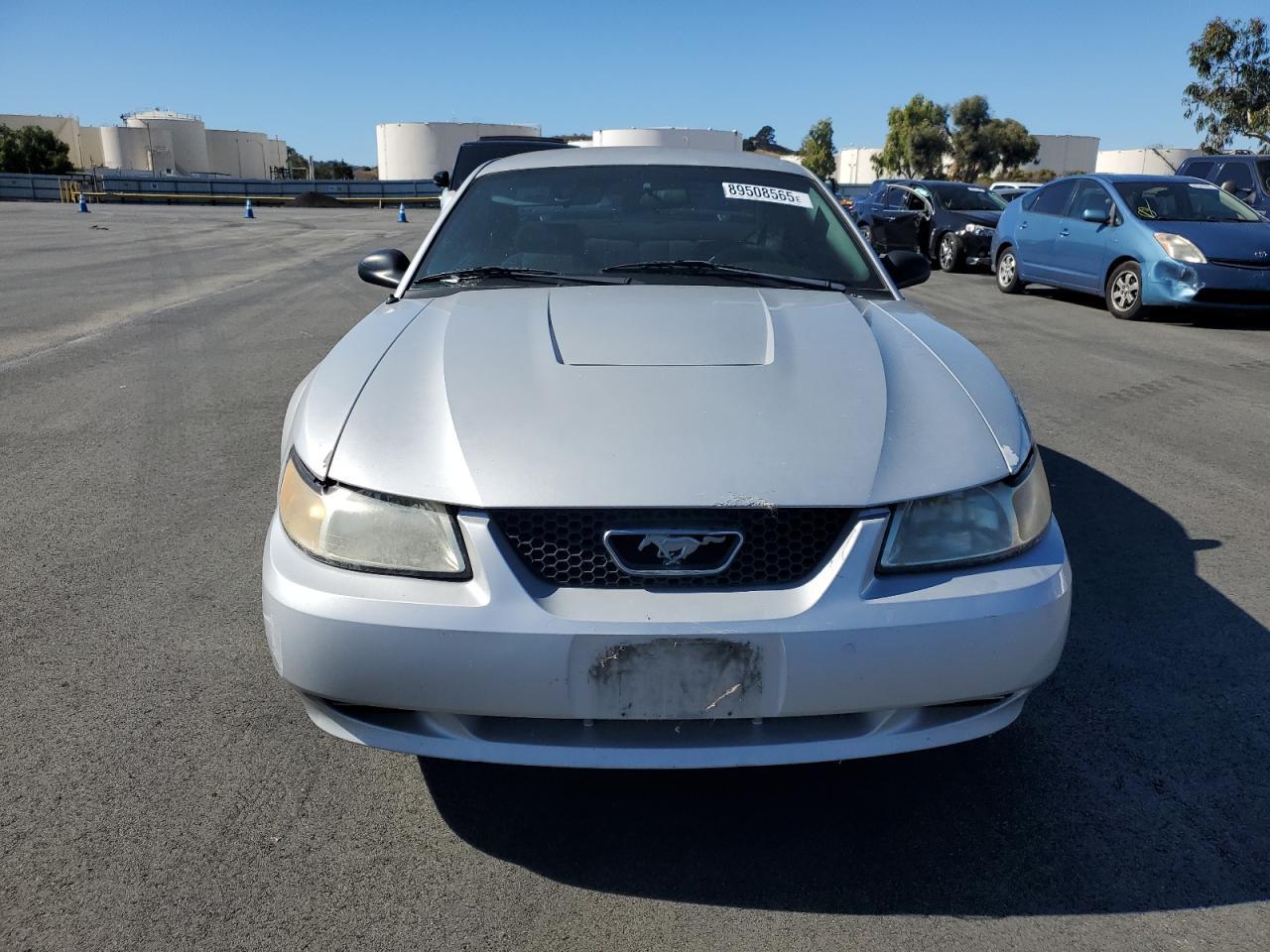 2003 Ford Mustang - Image 5