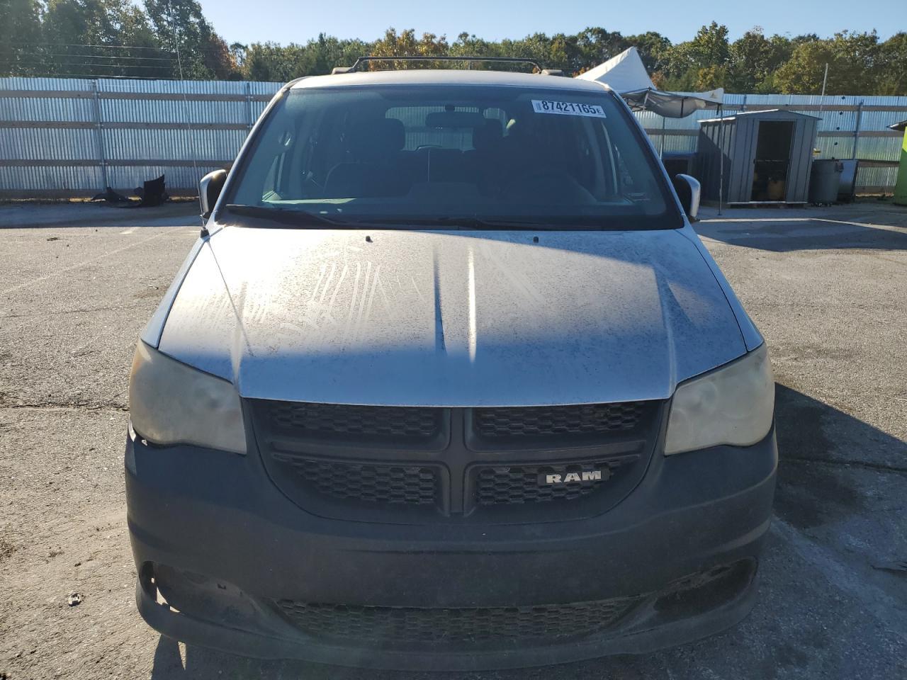 2012 Dodge Grand Caravan Sxt - Image 5