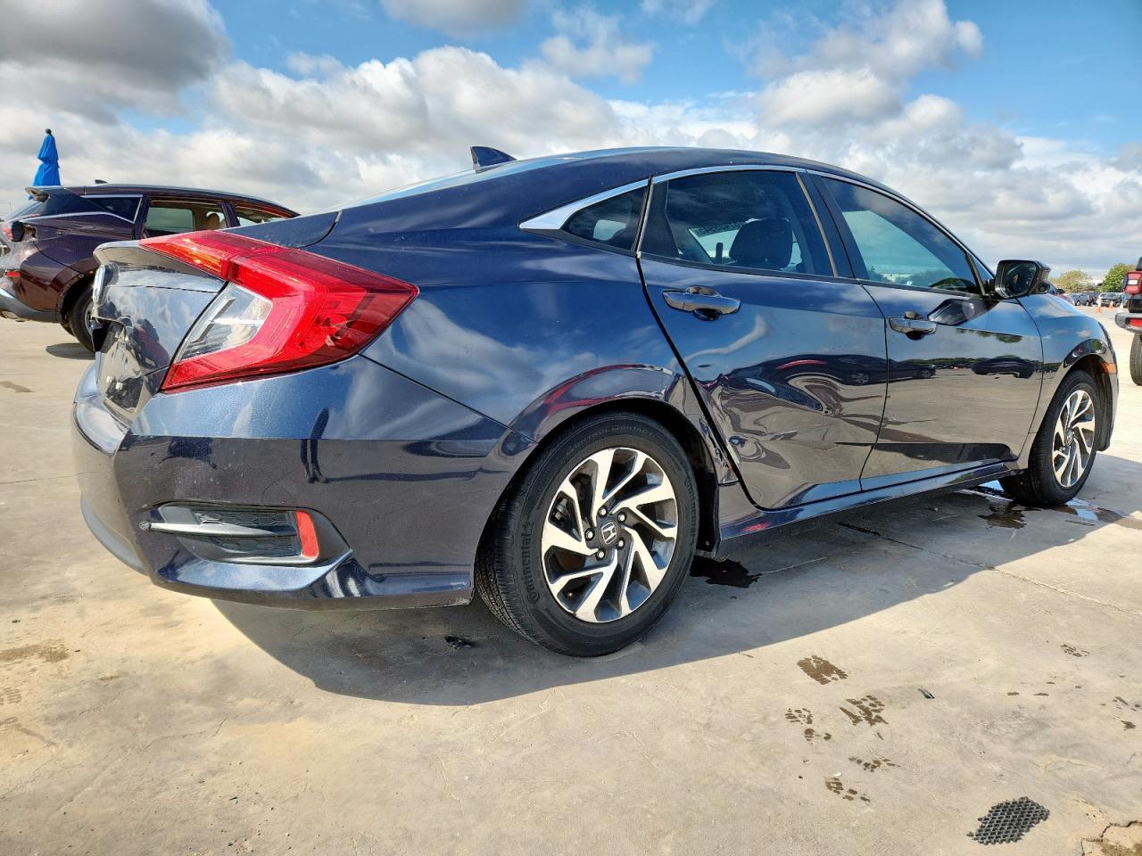 2018 Honda Civic Ex - Фото 3