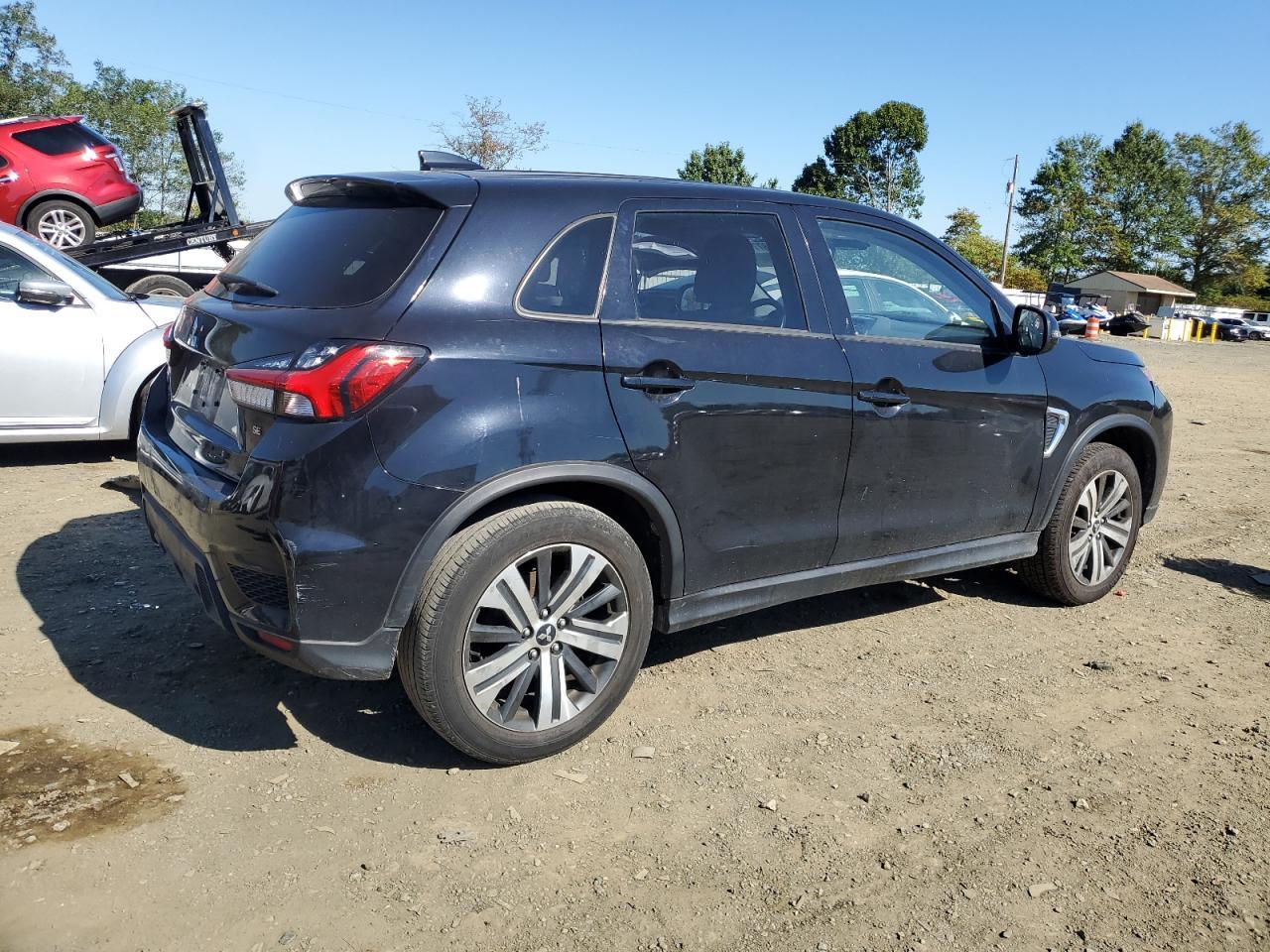 2020 Mitsubishi Outlander Sport Se - Фото 3