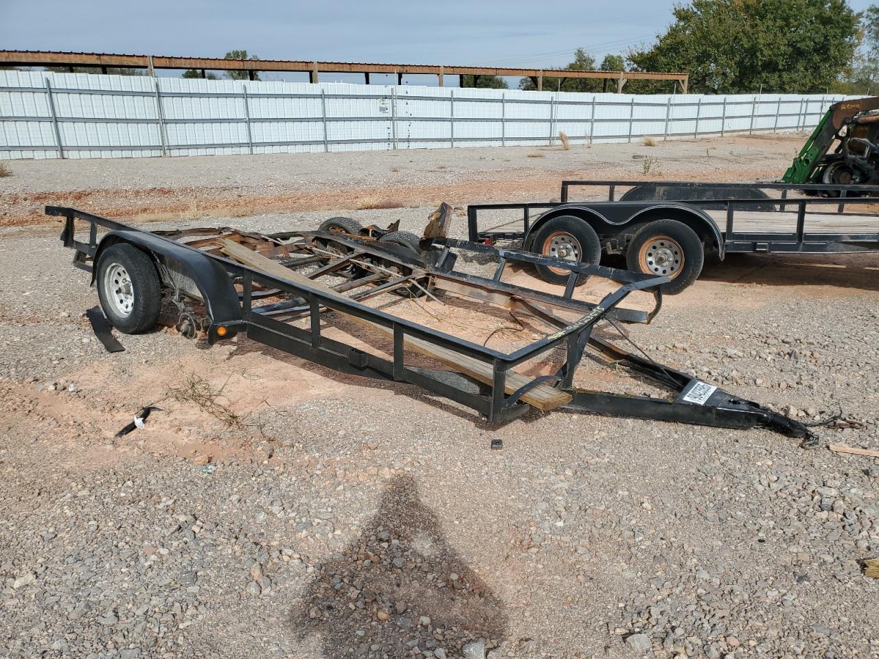 2000 Aro Trailer