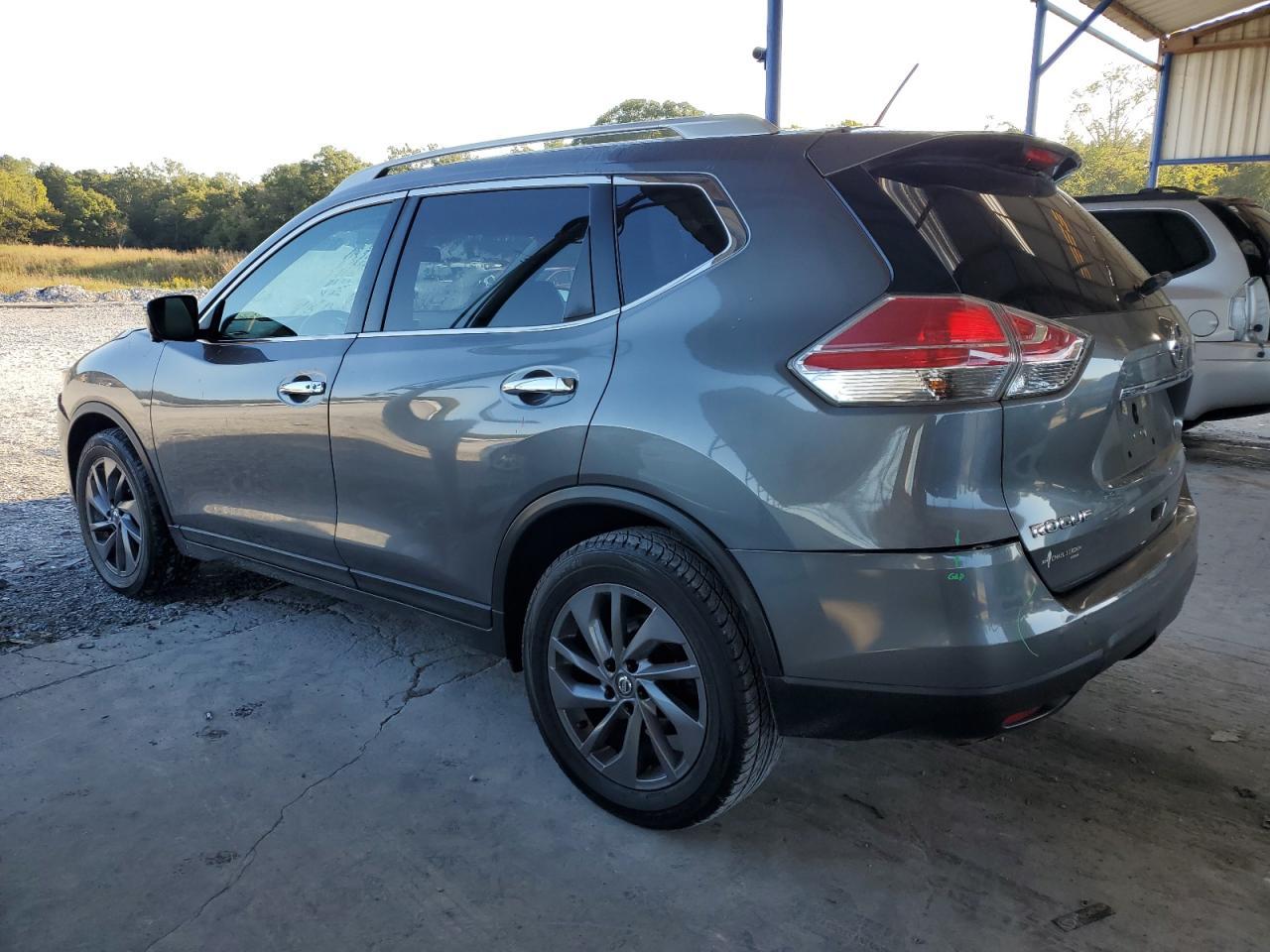 2016 Nissan Rogue S - Image 2