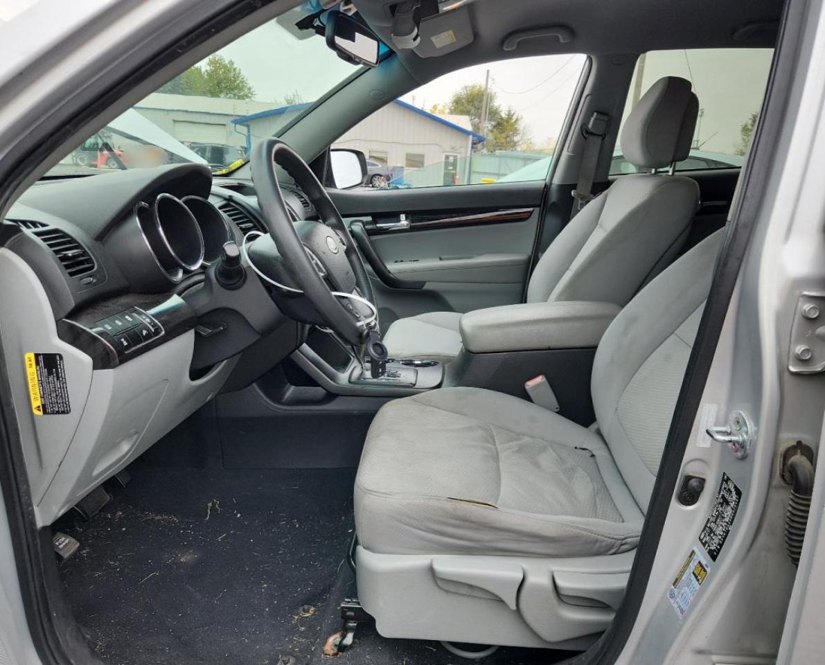 2011 Kia Sorento - Image 7