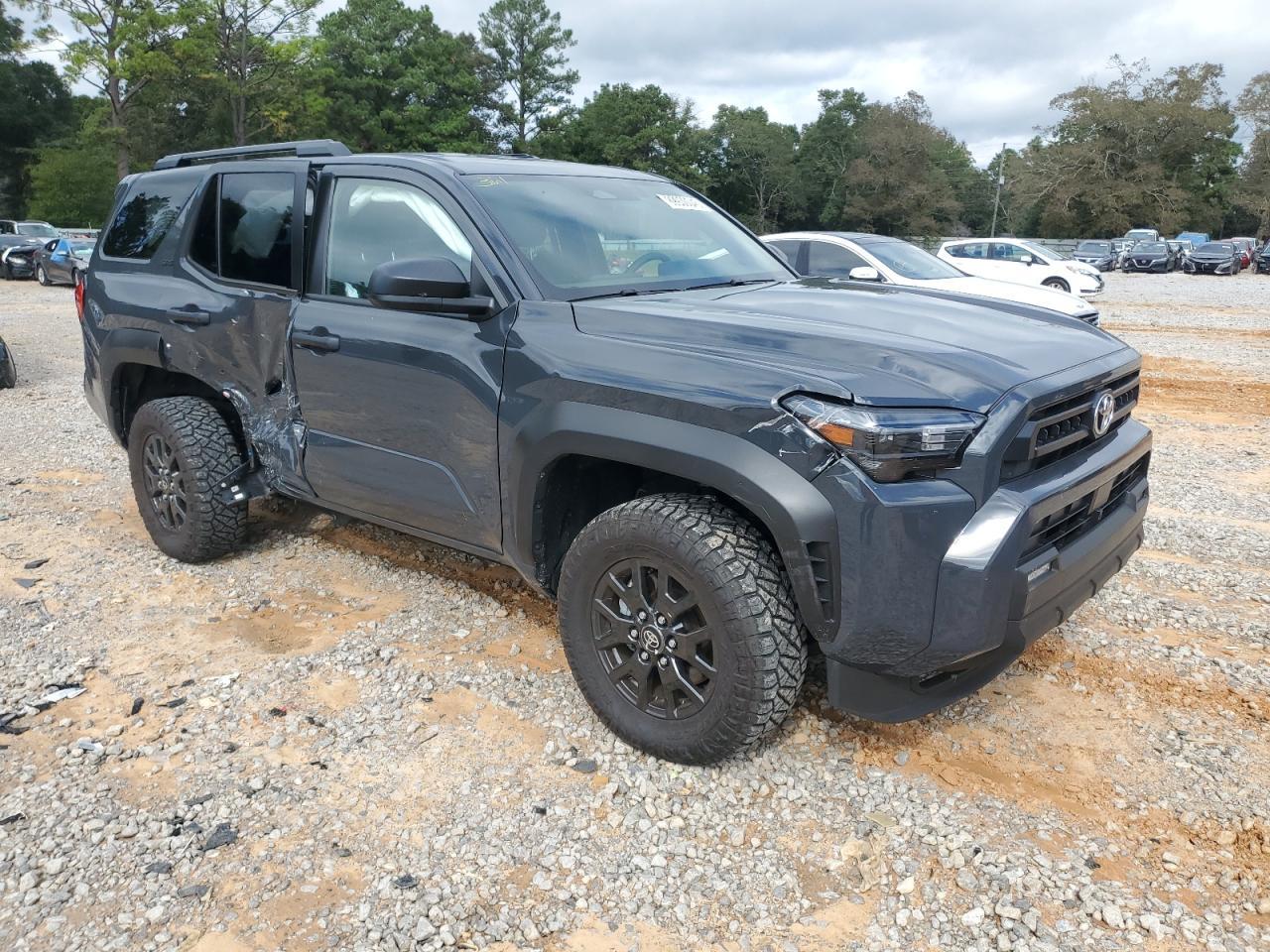 2025 Toyota 4Runner Sr5 - Image 4