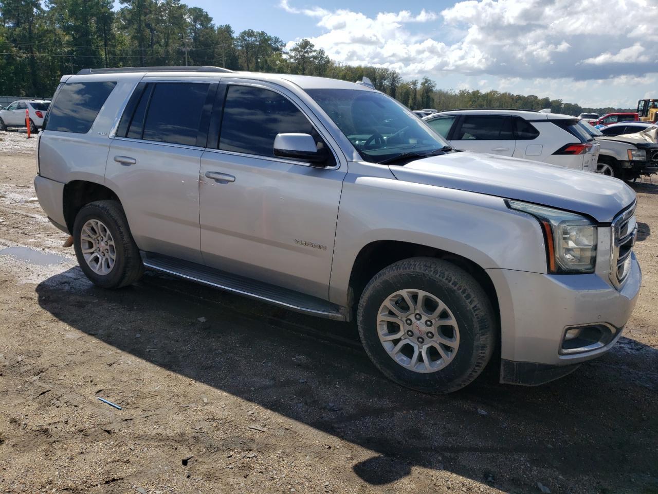 2016 GMC Yukon Sle - Фото 4