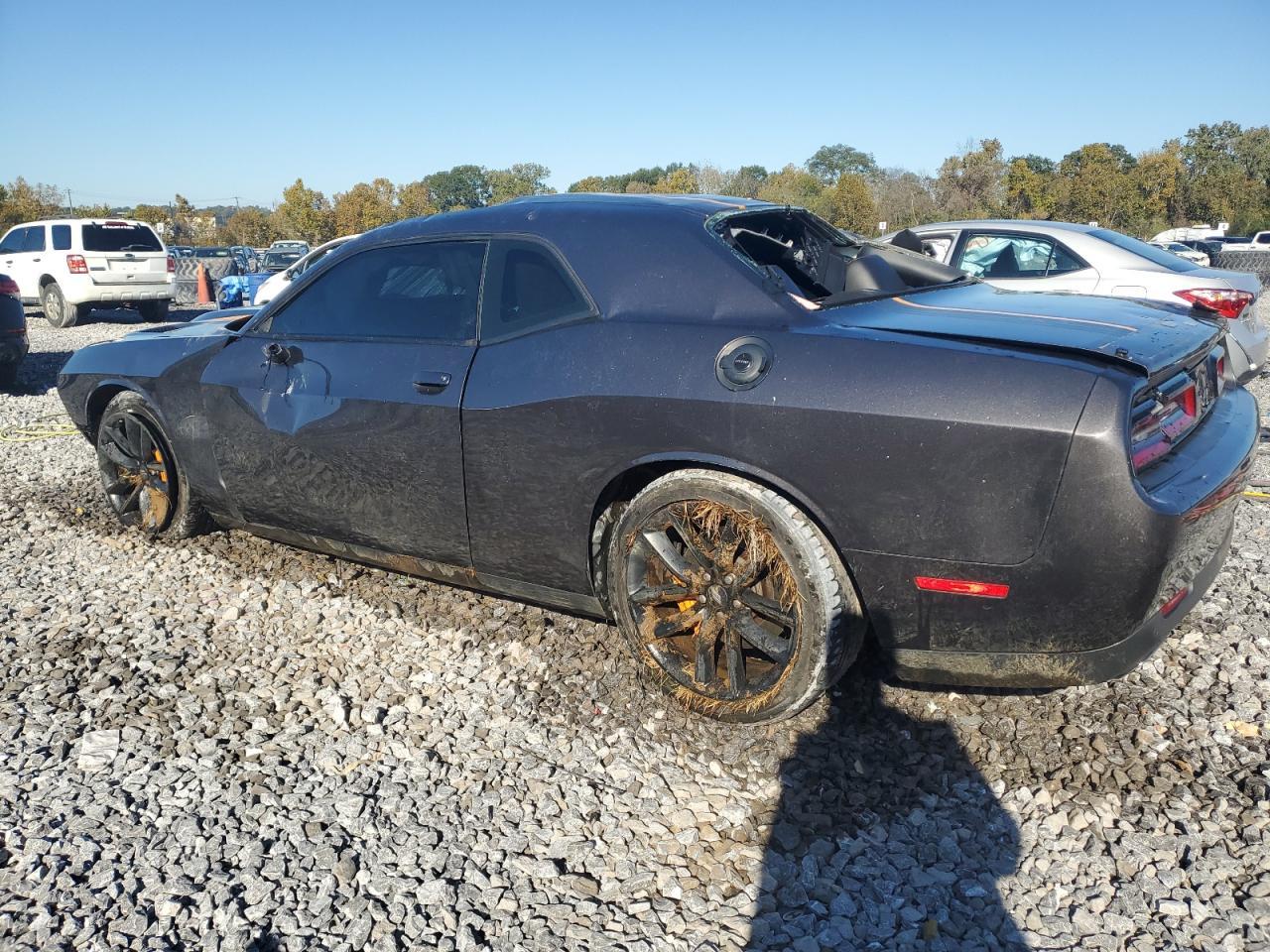 2022 Dodge Challenger Gt - Image 2