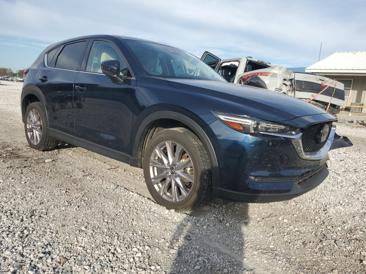 2020 Mazda Cx-5 Grand Touring - Image 4