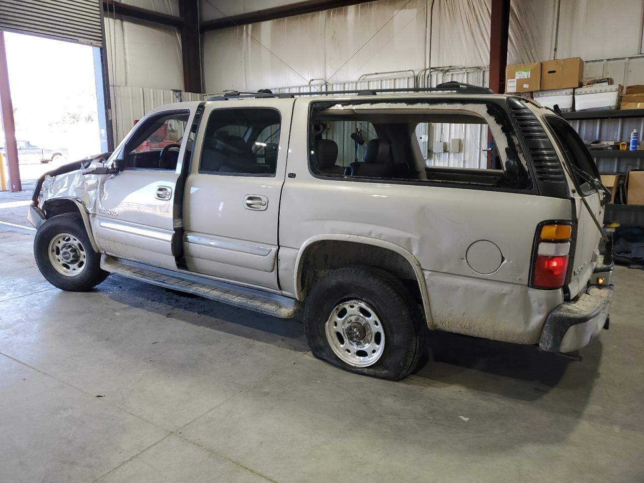 2006 GMC Yukon Xl K2500 - Фото 2