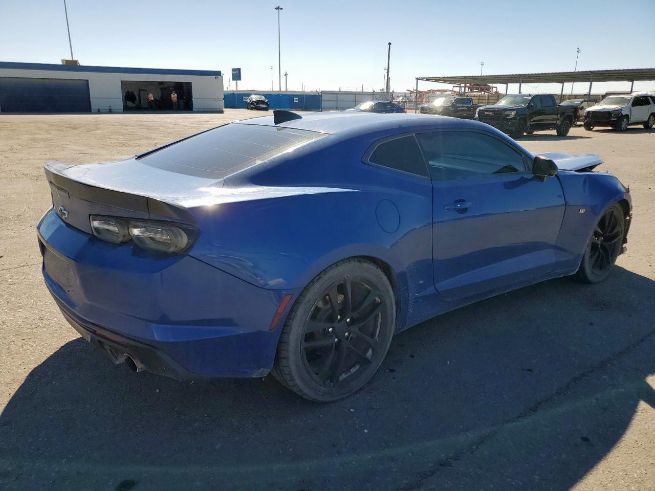 2019 Chevrolet Camaro Ls - Фото 3