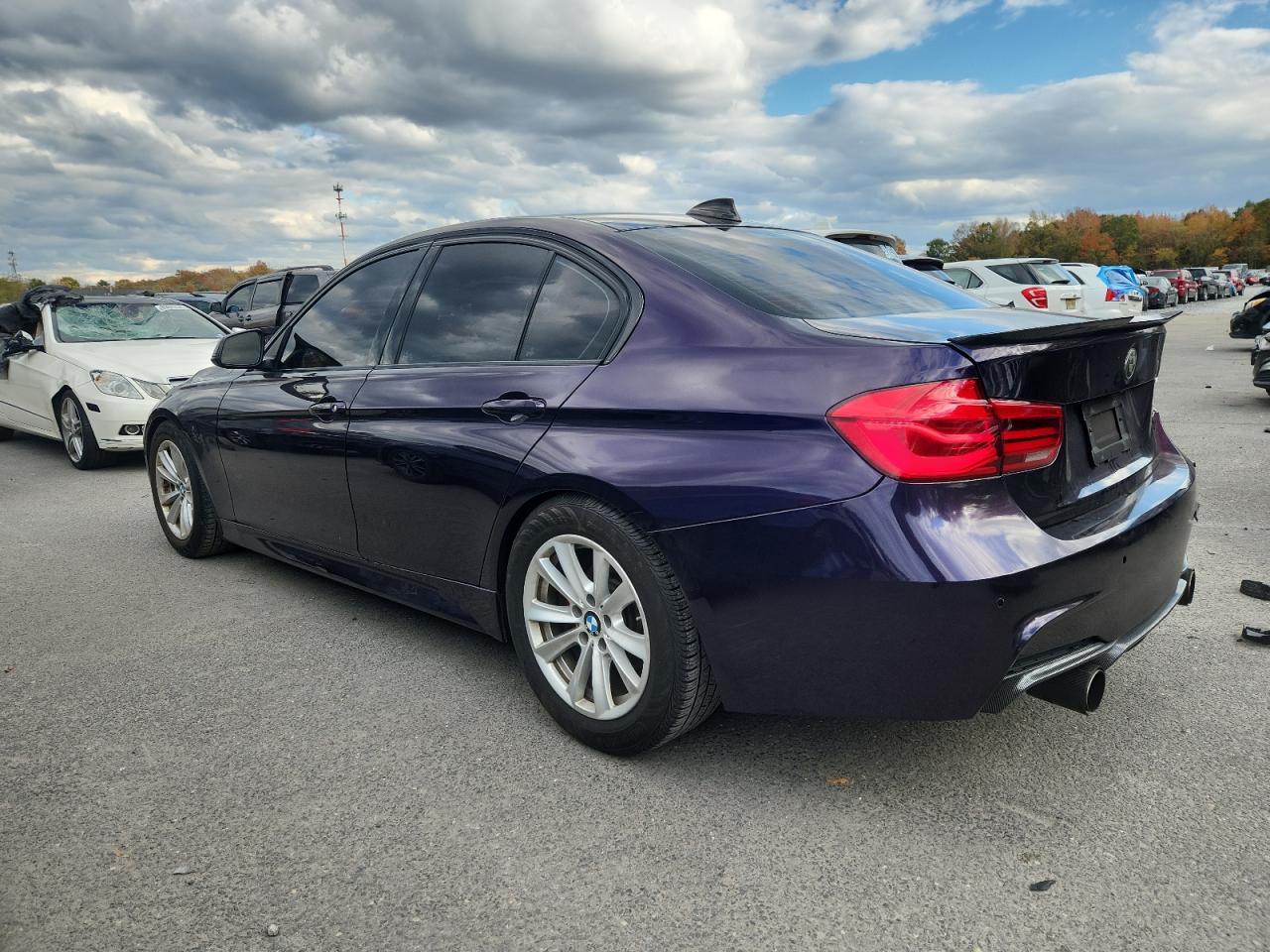 2018 BMW 330 I - Фото 2