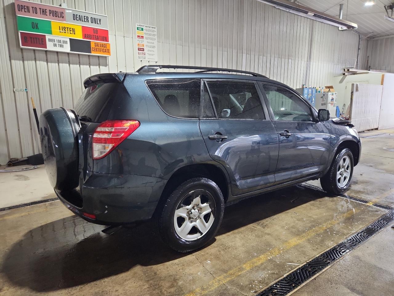 2011 Toyota Rav4 Base - Фото 3