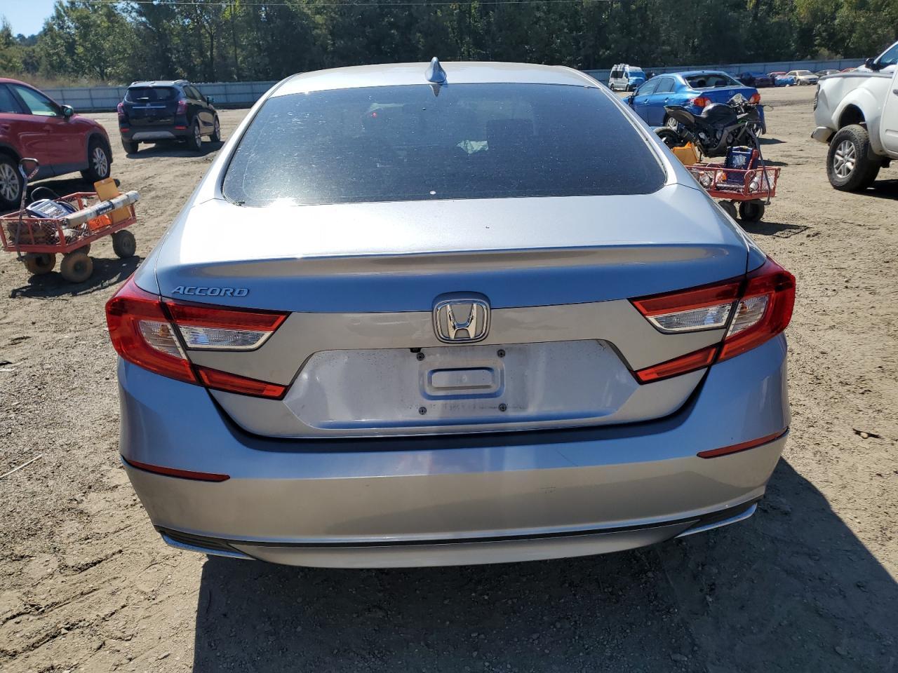 2020 Honda Accord Lx - Image 6