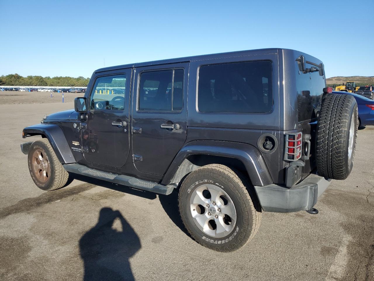 2014 Jeep Wrangler Unlimited Sahara - Фото 2