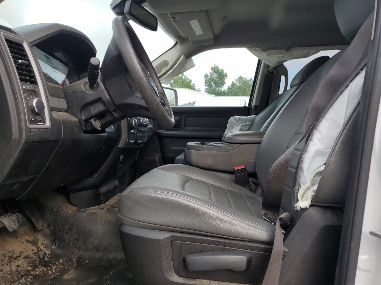 2020 Ram 1500 Classic Tradesman - Фото 7