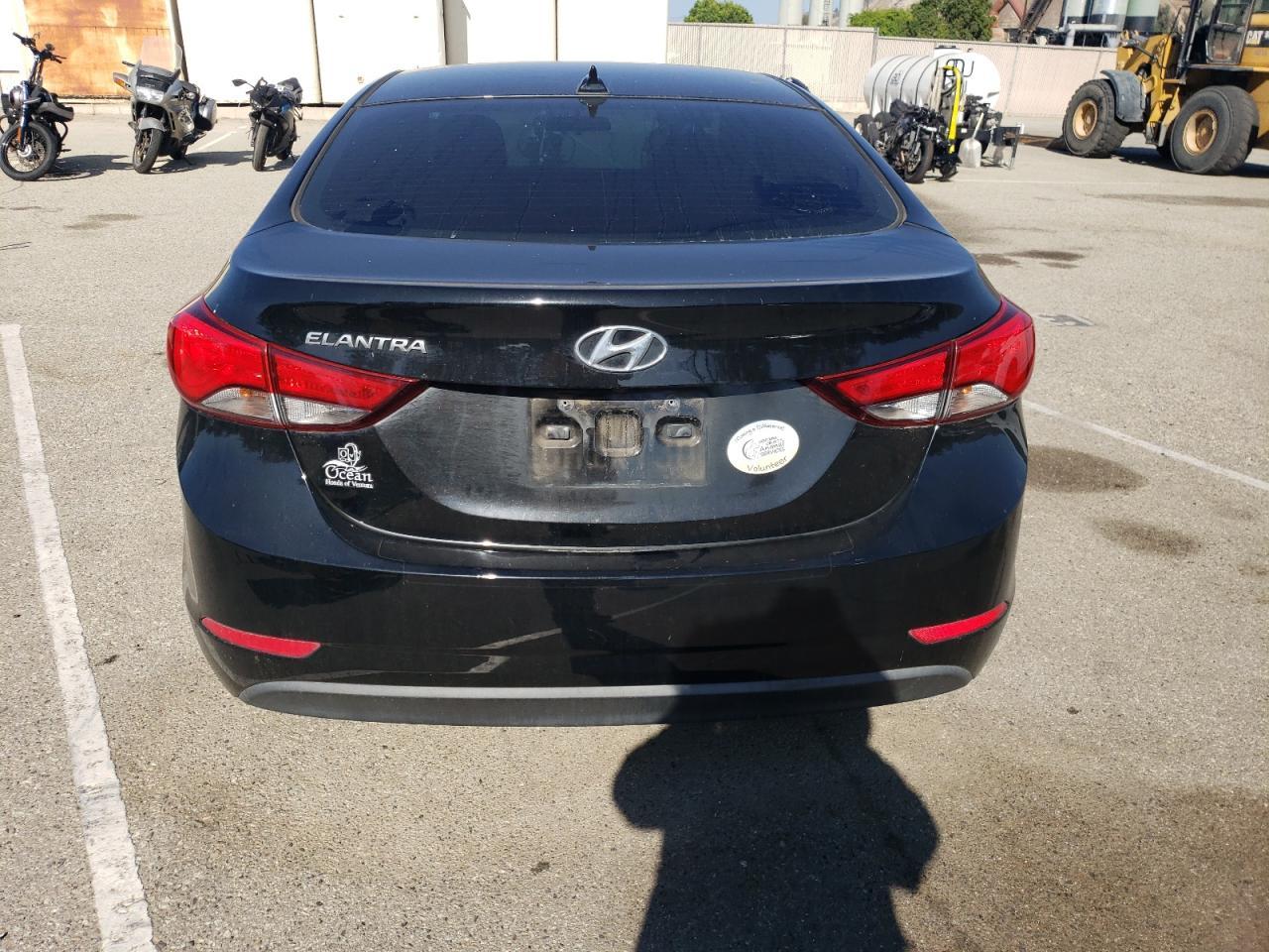 2016 Hyundai Elantra Se - Image 6